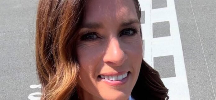 Danica Patrick's Sicily Beach Snap Draws 'Eat A Hamburger' Jab