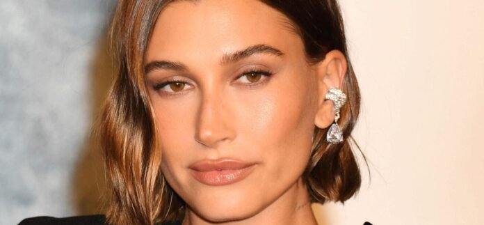 Hailey Bieber's Bra-Free Snap Leaves Users Asking 'Man Or Woman?'