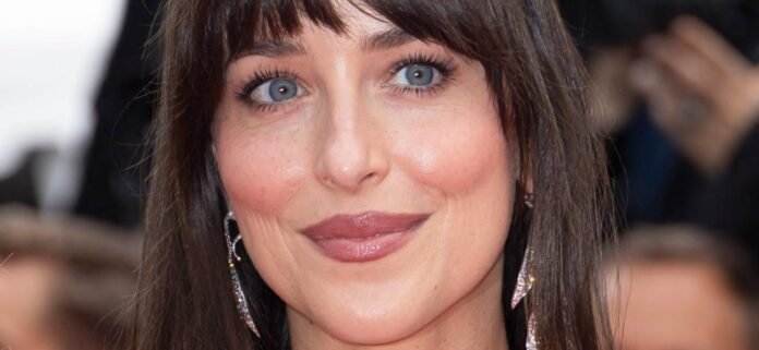 Dakota Johnson Exposed In Sheer Dress Without Underwear 'Should Be Considered Pornographic'
