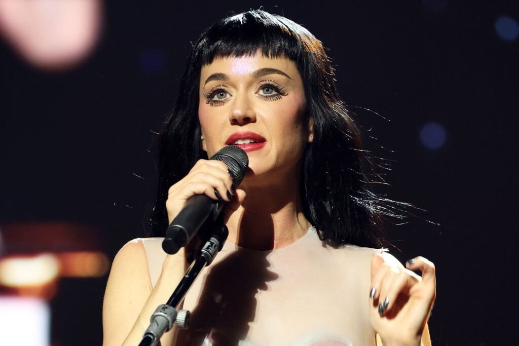 Katy Perry Says She's 'Continuing to Move Forward' in Letter to Her Fans