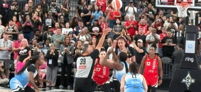 Another Game, Another W: Las Vegas Aces Get 14th Straight Win Sunday Against Chicago Sky