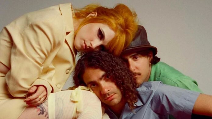 Paramore Are Not Breaking Up, Hayley Williams Confirms