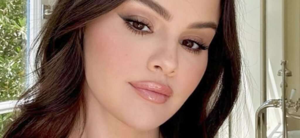 Selena Gomez In Tight Wet Swimsuit Highlights 'Olympic Swimmer' Body