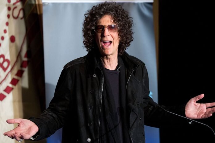Howard Stern Clarifies There's 'Zero Truth' to Him Leaving SiriusXM