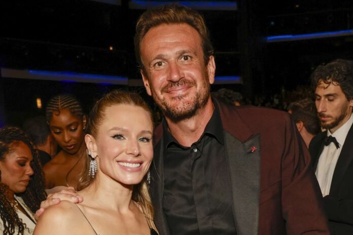 Kristen Bell, Jason Segel Have a 'Forgetting Sarah Marshall' Reunion at 2025 Emmys
