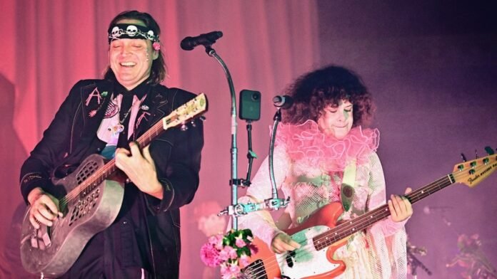 Arcade-Fire.jpeg Arcade Fire’s  Win Butler and Régine Chassagne Announce Separation