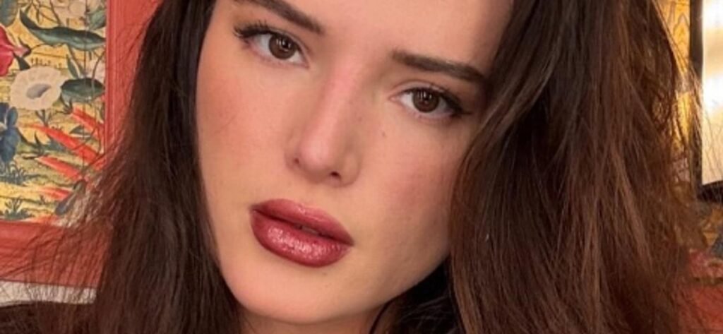 Bella Thorne Stuns Doing Outdoor Yoga In Her 'Nice Pink Bikini'