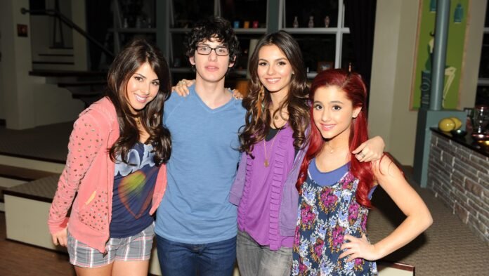 GettyImages-1222069027_74d1ed-e1761327055328.jpeg ‘Victorious’ Spinoff: ‘Hollywood Arts’ Show Plot, Cast, Release Date & More Updates
