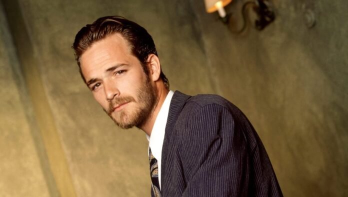 Luke Perry’s Life in Photos: Remembering the ‘90210’ & ‘Riverdale’ Actor