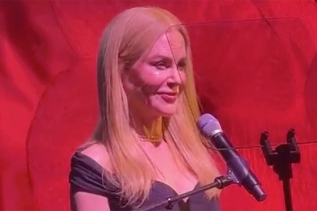 Nicole Kidman Steps Out in Dallas 4 Days After Filing for Divorce from Keith Urban