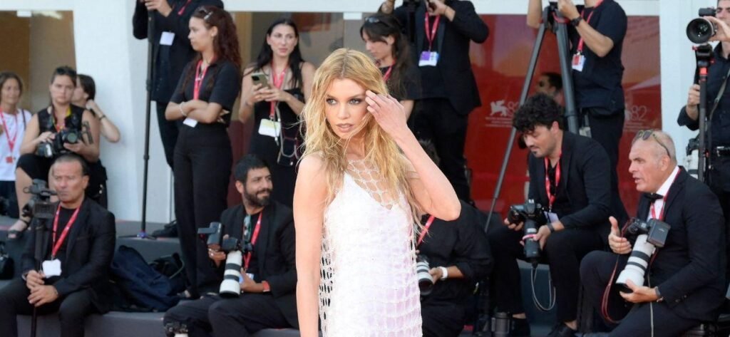 Stella Maxwell In Red Lingerie Is The 'Hottest Girl In The World'