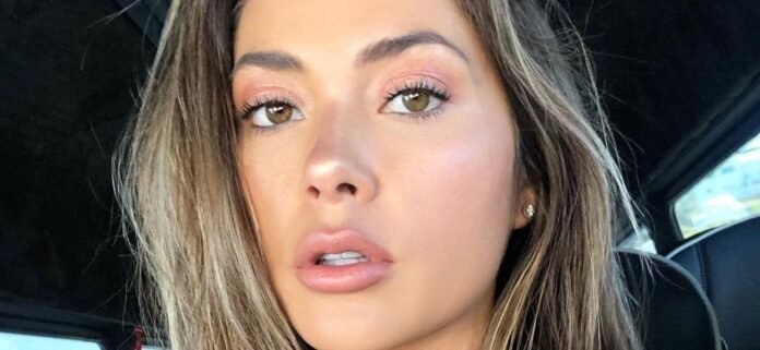 arianny-celeste-selfie.jpg Arianny Celeste Drops Halloween Treat With Tight ‘Freak In The Sheets’ Outfit