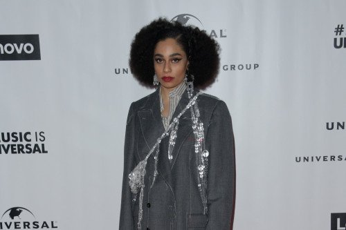 celeste-aW1hZ2VzMS8yMDIxLzAyLzIyLzE2MTM5OTMyMzVjcm9wcGVkNTEy.jpg Celeste claims record label 'threatened to drop her'