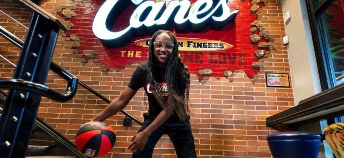 Aces Star Jackie Young Trades Baskets For Box Combos In Vegas Celebration