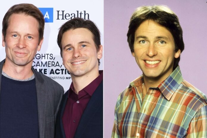 john-ritter-sons-tyler-jason-100325-dc483ac86fc7471ca5ff3650a5c595e6.jpg Amy Yasbeck Explains Why Tyler and Jason Ritter Will Probably Never Take on Dad John's Role of Jack Tripper