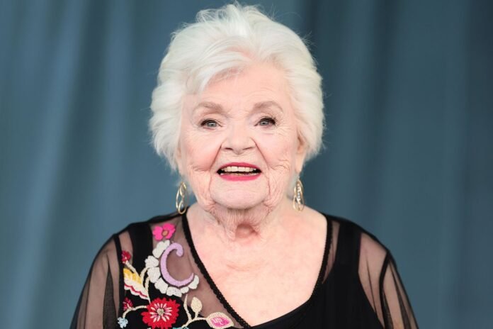 june-squibb-1-102025-5adb82059e3e4933ace6cdbb00f6e0c8.jpg June Squibb Shares How Hollywood Has Changed for Women Over the Years (Exclusive)