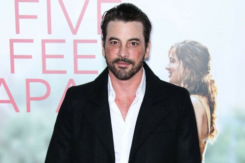 skeet-ulrich-and-alicia-witt-are-to-lead-the-horror-comedy-t.jpg Skeet Ulrich and Alicia Witt to lead horror-comedy The Big Kill