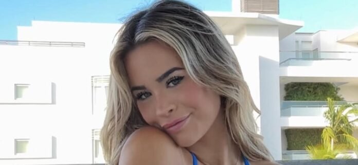 snapins-ai_3579523776204732350.jpg Emily Elizabeth In Red Lingerie Told She's 'Almost A Hooker'