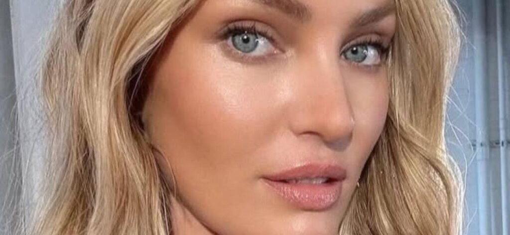 Candice Swanepoel Is A 'Seductive Stunner' In Skimpy Green Bikini