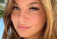 Grace Boor Popping Out Her Multicolor Bikini Admits She'd 'Cease Scrolling Too' Grace Boor Popping Out Her Multicolor Bikini Admits She'd 'Stop Scrolling Too'