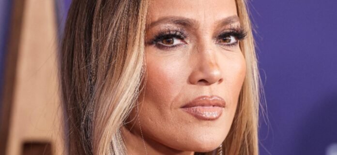 Jennifer Lopez Shamed For Popping Out Her 'Ill-Fitting' Dress While Braless