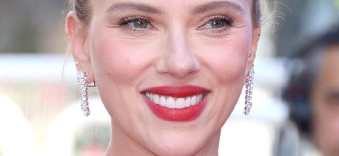 Scarlett Johansson Showing Bikini Tan Lines While Braless Wins 'Most Beautiful'