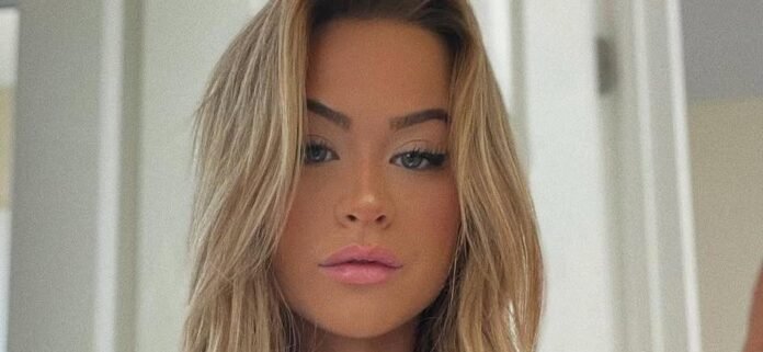 Emily Elizabeth In Tiny Bikini Is ‘Too Perfect Not To Be AI’