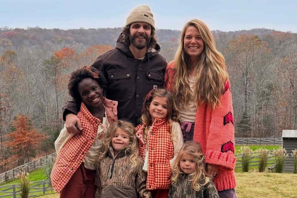 Thomas Rhett's Wife Lauren Shares Sweet Video from Her Pregnancy Reveal