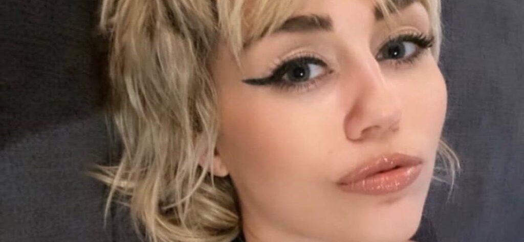 Miley Cyrus In Tiny Red Bikini 'Should Go To Nude Beaches'