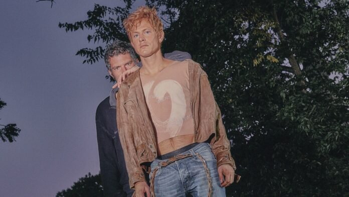 perfume-genius-tour-announcement.jpg Perfume Genius Announces 2026 “Duo Tour,” Releases New Video for “Me & Angel”: Watch