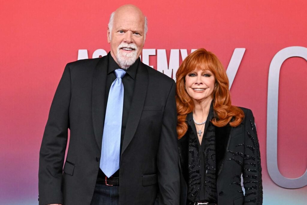 Reba McEntire Is Planning a 'Nontraditional' and 'Fun' Wedding with Fiancé Rex Linn