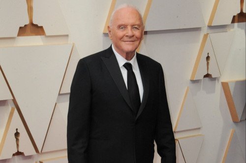 sir-anthony-hopkins-found-his-work-on-thor-to-be-pointless-a.jpg Sir Anthony Hopkins set to star in true story of a man who lived digital existence in World of Warcraft