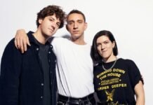 The xx Launch Deluxe Model of Debut Album: Stream The xx Release Deluxe Version of Debut Album: Stream