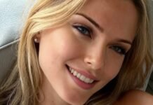 Deanna Ritter Stuns In Skimpy Inexperienced Bikini As The Grinch Can’t Look Away Deanna Ritter Stuns In Skimpy Green Bikini As The Grinch Can’t Look Away