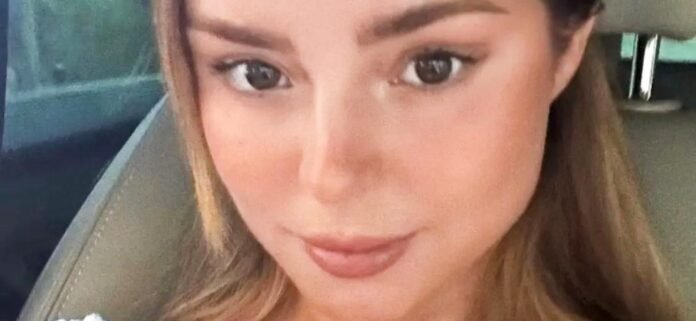 Demi-Rose-car-1300.jpg Demi Rose Highlights 'Exquisite' Backside In G-String Bikini While Sunkissed