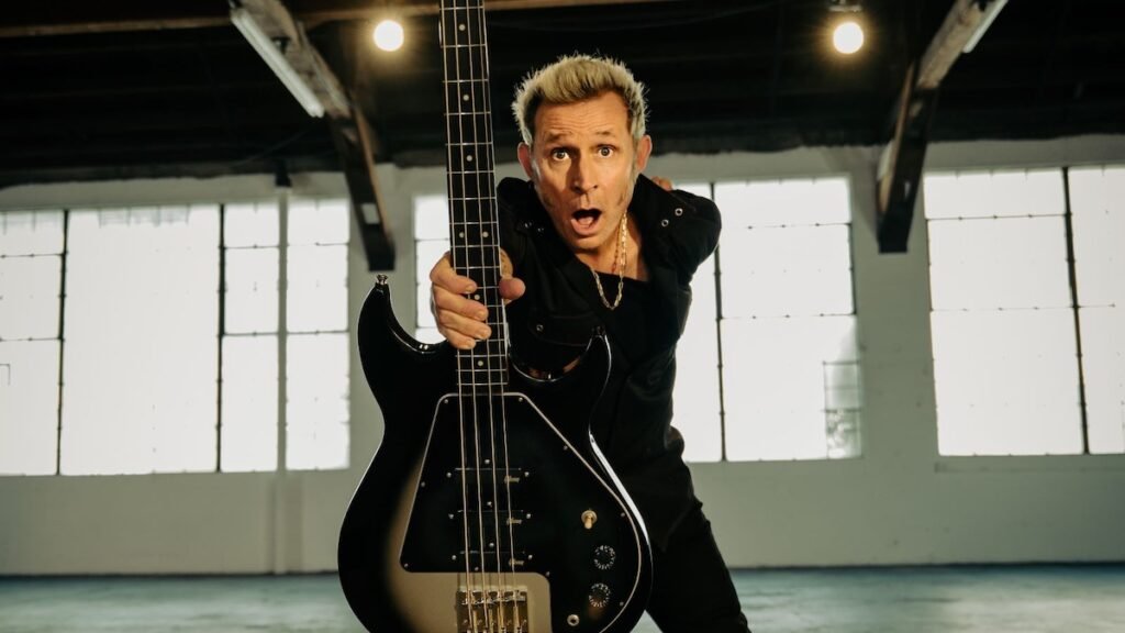 Mike Dirnt Talks New Epiphone Grabber G-3 Bass, Favorite Green Day Basslines, and Locking in with Tré Cool