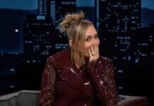 Miley Cyrus Is Severely Afraid of Paper Miley Cyrus Is Seriously Afraid of Paper