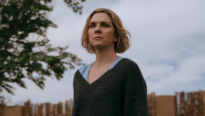 Pluribus_Photo_010205_142482-e1765127181244.jpeg ‘Pluribus’ Season 2: Updates on the Future of Vince Gilligan’s Apple TV+ Series