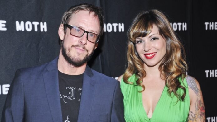 Scott-Shriner-and-Jillian-Lauren.jpeg Jillian Lauren Files for Divorce from Weezer Bassist Scott Shriner