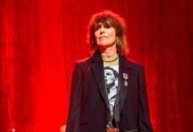 Chrissie Hynde reluctant to ask for Morrissey to sing Chrissie Hynde reluctant to ask for Morrissey to sing
