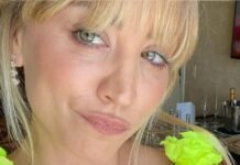 Kaley Cuoco Flaunting Physique In Blue Bikini Instructed She Seems 'AI' Kaley Cuoco Flaunting Body In Blue Bikini Told She Looks 'AI'