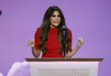 How Outdated Is Kimberly Guilfoyle Now? Her Age How Old Is Kimberly Guilfoyle Now? Her Age