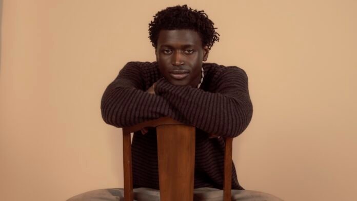 Mon Rovîa Releases Moving Debut Album Bloodline: Stream