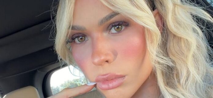 WWE Star Maxxine Dupri Stuns Fans With Cheeky Bikini Selfies